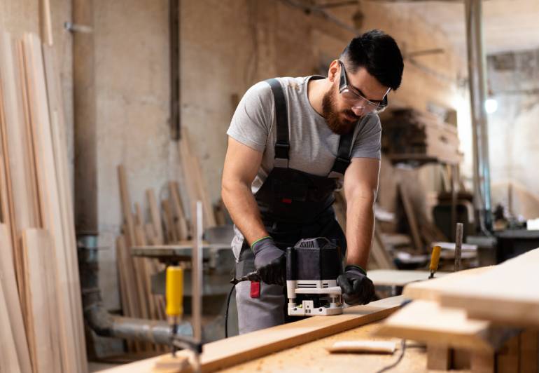 Professional Carpentry Services in Dubai